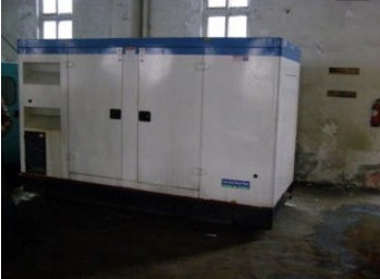 曲麻莱康明斯150kw大型柴油二手发电机组 曲麻莱康明斯150kw大型柴油二手发电机组